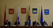 На пятой сессии Совета народных депутатов Лискинского района наградили глав поселений