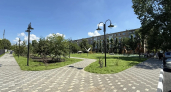 В Лисках благоустроили сквер у Дворца торжеств с арт-объектами для фотосессий молодоженов