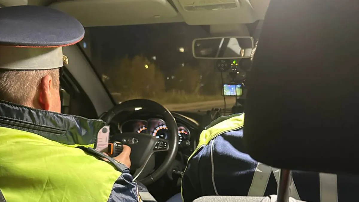 Как правильно ответить инспектору ГАИ, если он требует предъявить медицинскую справку