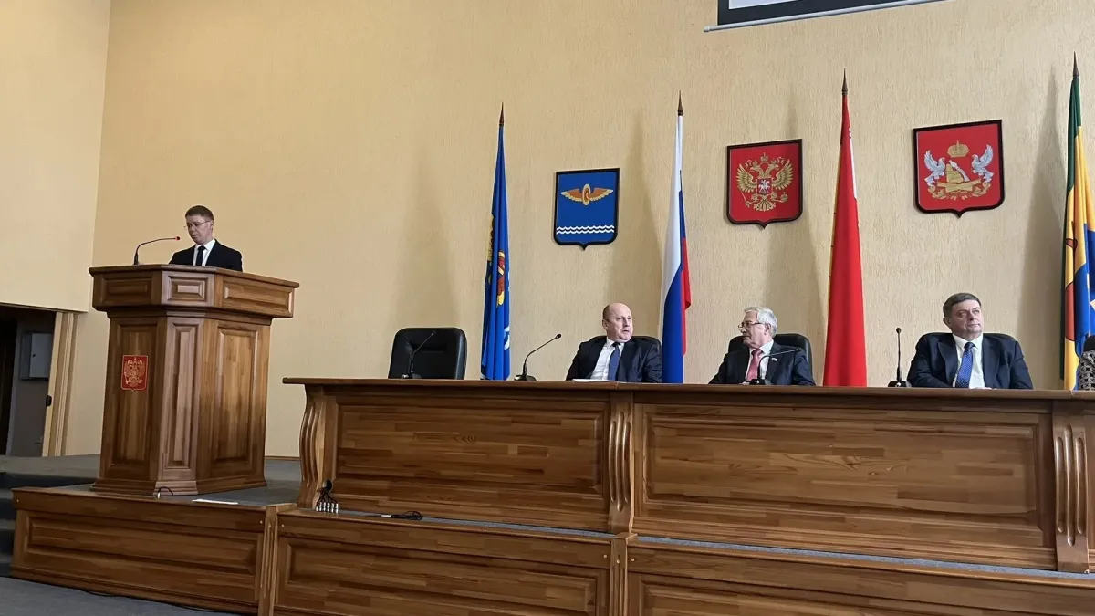 Лискинские медики отчитались о работе перед областным руководством