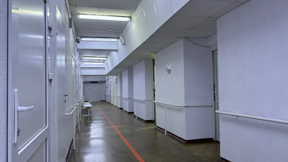 В Воронежской области врачи помогли пациенту избавиться от сложного зуба мудрости с кистой