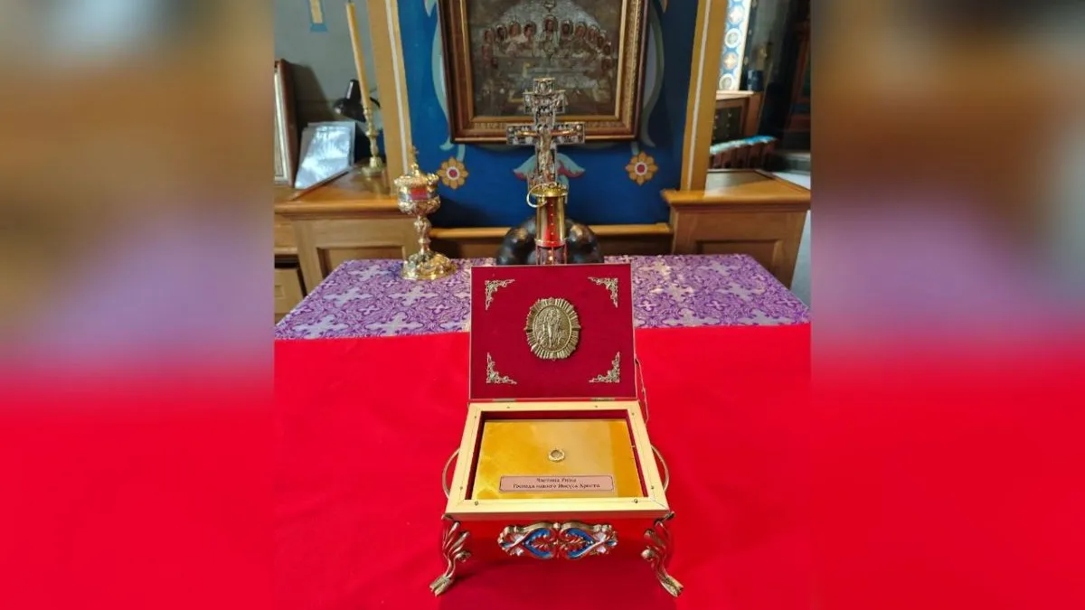 В регион по благословению митрополита Воронежского и Лискинского Леонтия привезут ковчег с частицей Ризы Христа