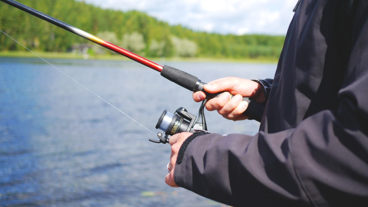 Привезли знакомого из Америки на рыбалку. Описываю его реакцию на наш обычный отдых на реке