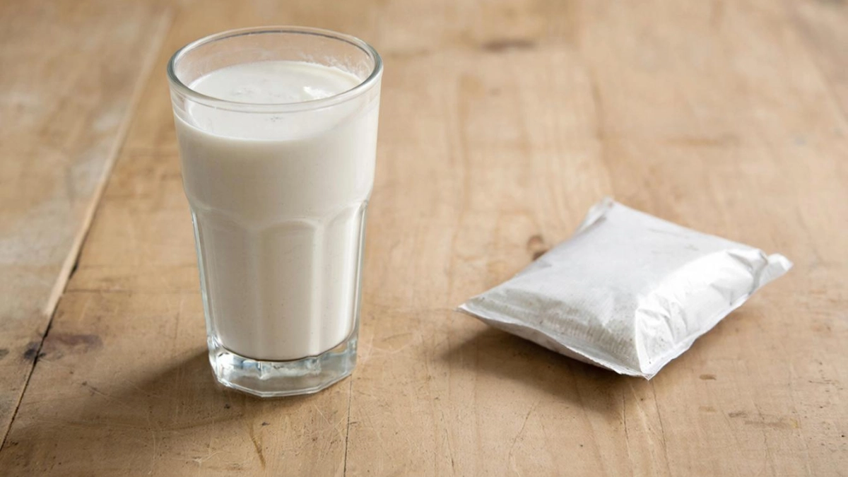 Склеил поломки супер-клеем с пищевой содой. Рассказываю секрет реальной скорости склеивания и прочности этой клеевой смеси