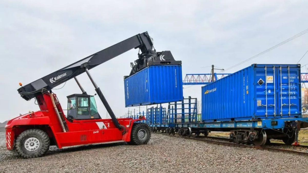 Станция Придача в Воронежской области отправила 59 контейнерных поездов в Китай за год