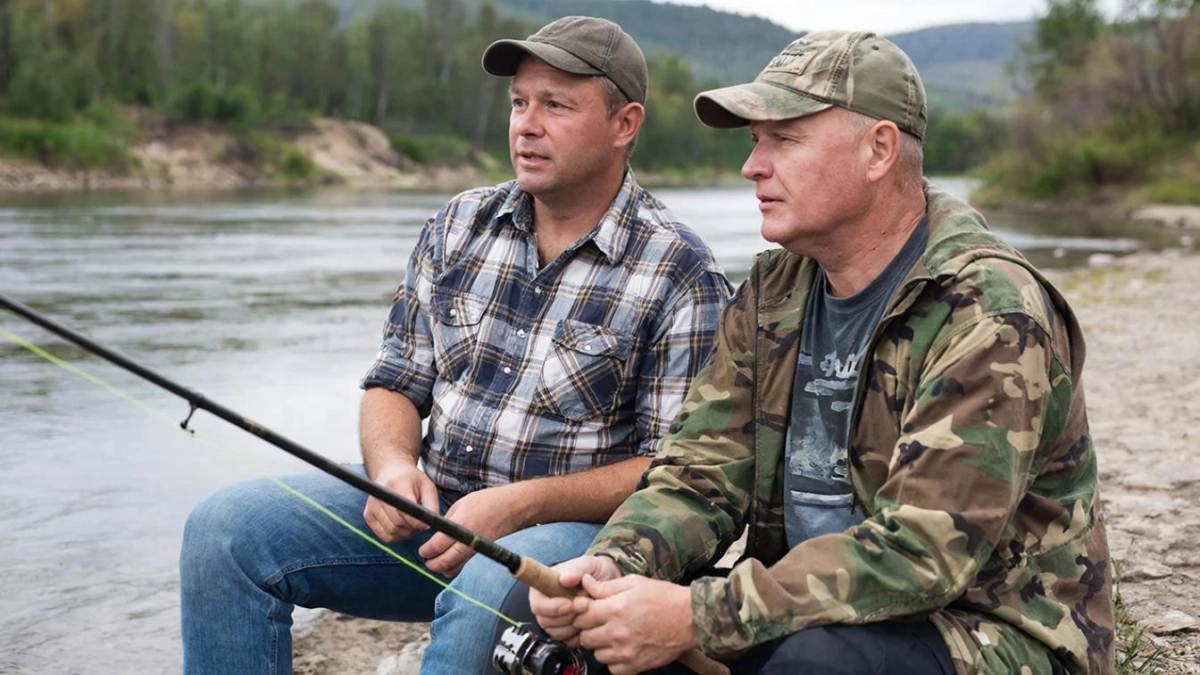 Привезли знакомого из Америки на рыбалку. Рассказываю его смешную реакцию на наш обычный отдых на реке