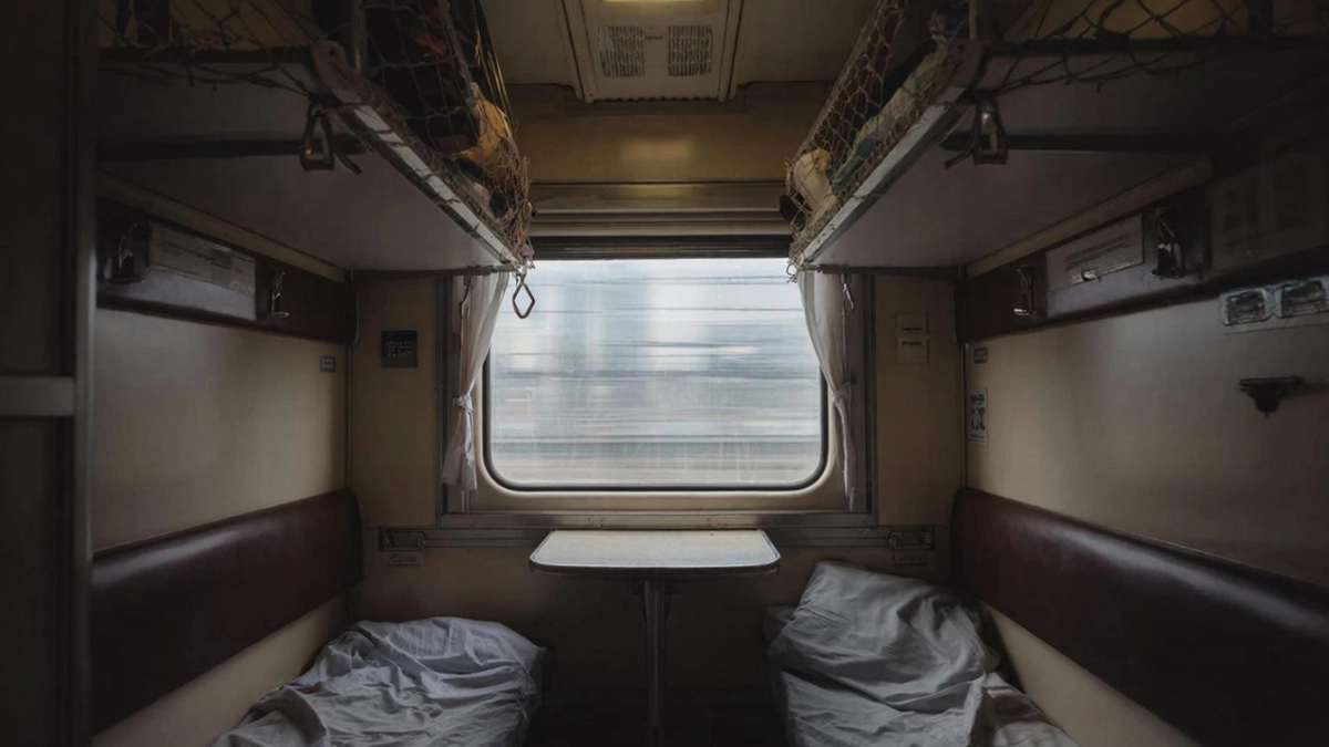 Каждый раз работает: как я отвечаю, когда просят уступить нижнее место в поезде - полезная хитрость бывалых пассажиров РЖД