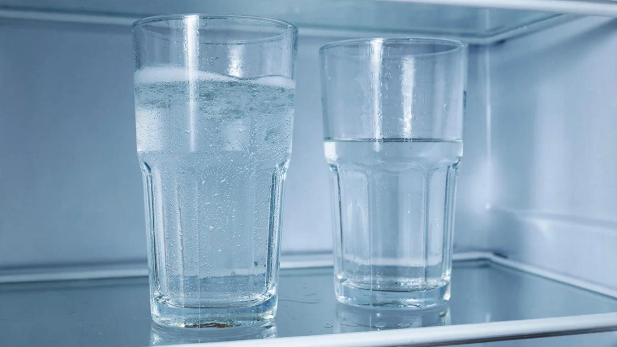 По бабушкиному совету ставлю стакан с содой в холодильник: хитрым способом решаю несколько проблем - не магия, а только практичный совет