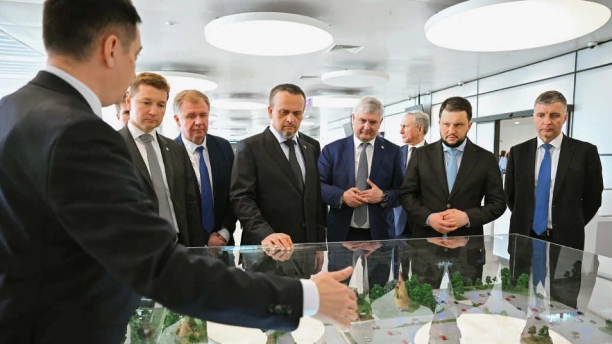 Глава Минтранса одобрил восстановление в Воронежской области пригородного поезда и реконструкцию трассы