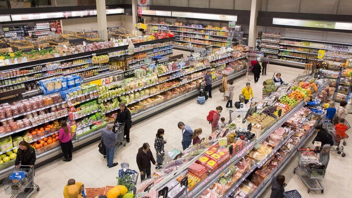 Внутрь магазина больше не пустят: популярные "Магнит" и "Пятерочка" приняли довольно неожиданное решение