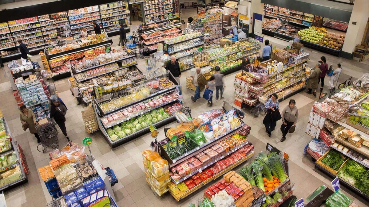 «Я туда не вернусь»: Подруга 3 месяца проработала в Пятерочке, рассказала, почему оттуда люди реально сбегают и не хотят работать