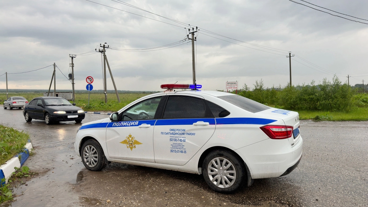 Никогда не садитесь в машину к сотруднику ДПС, пока не услышите эту фразу