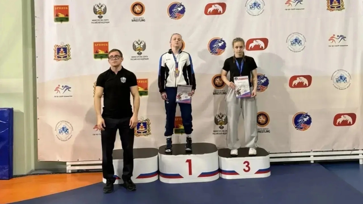 Лискинская спортсменка Полина Руссу победила на первенстве ЦФО по вольной борьбе