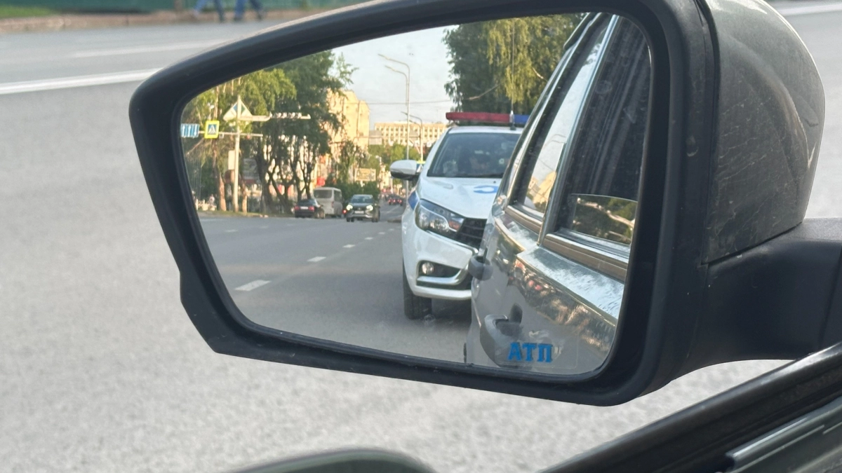 Почему ГАИ стала штрафовать водителей на 15000 рублей за езду на машине с механикой