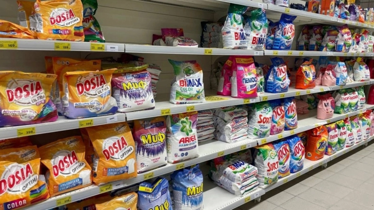 Недорогие, а стирают даже лучше элитных: 5 лучших стиральных порошков по версии Роскачества