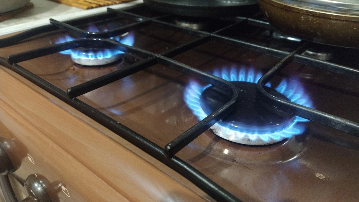 Кому придется менять газовую плиту в 2026 году по закону