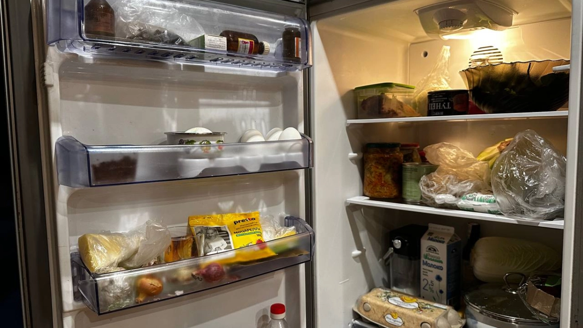 Для чего банку сметаны всегда нужно ставить вверх ногами и ещё 9 хитростей на кухне мудрых женщин