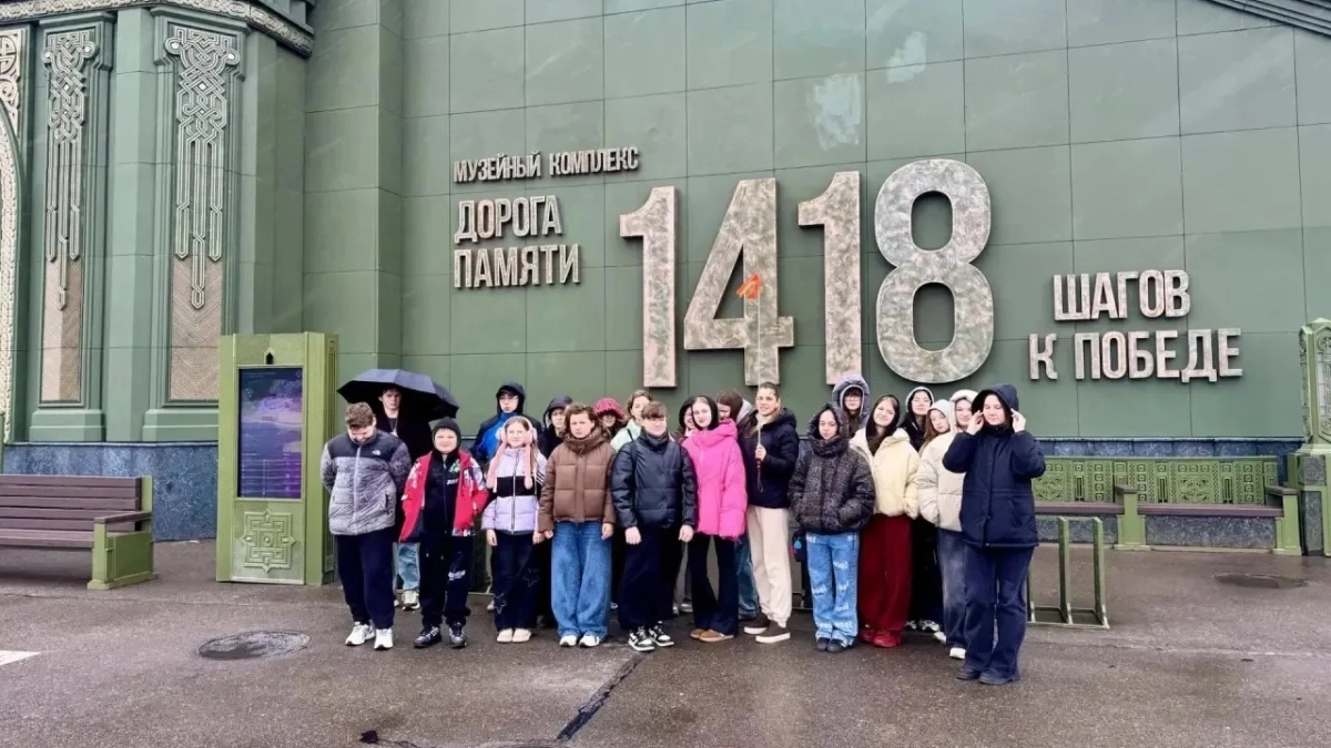 Школьники из Лисок побывали в парке «Патриот» в Москве