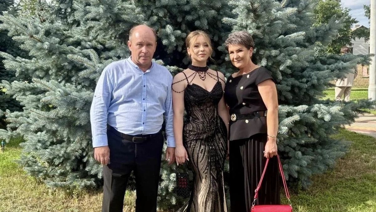 Выпускница из Лискинского района Дарья Бокова набрала 300 баллов на ЕГЭ